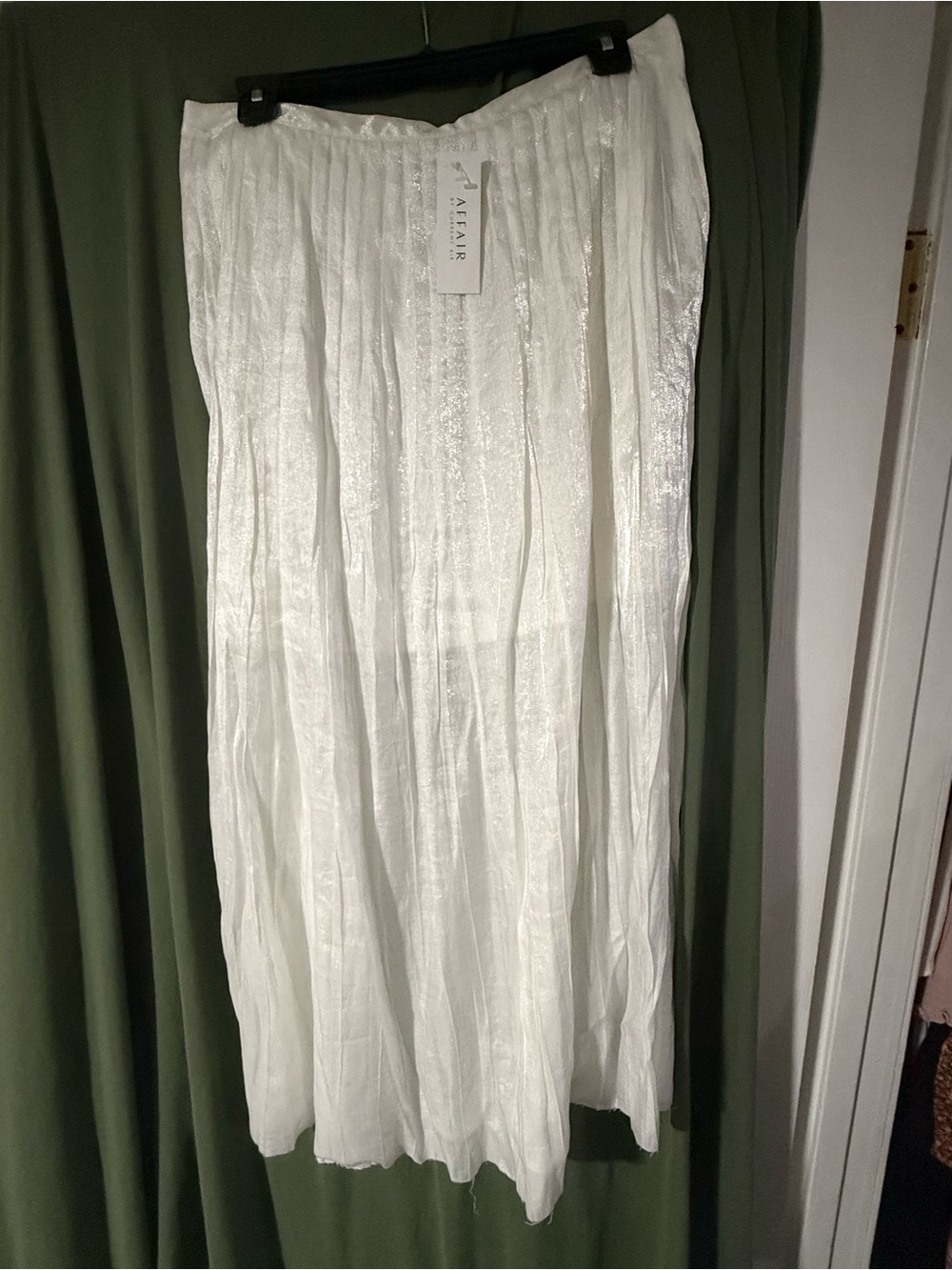 Current Air White Shimmer Pleated Maxi Skirt